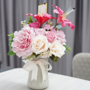 ช่อดอกไม้เทียม A11 ในแจกันเซรามิค Nano Florist