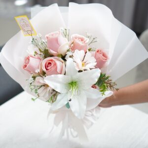 ช่อดอกไม้เทียม A15 ในแจกันเซรามิค Nano Florist