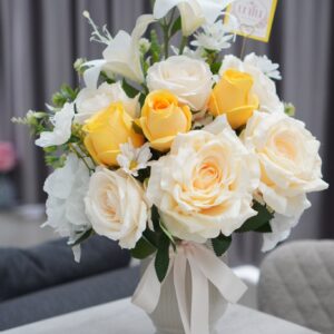 ช่อดอกไม้เทียม A3 ในแจกันเซรามิค Nano Florist