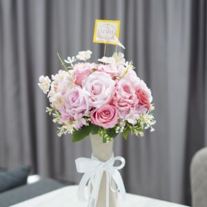 ช่อดอกไม้เทียม A8 ในแจกันเซรามิค Nano Florist